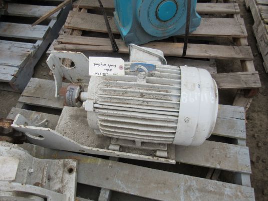 Used TECO/West AC motor, 5HP, 1165 RPM