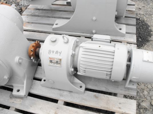 SKK In-Line Gearmotor with brake, 2HP 88 RPM