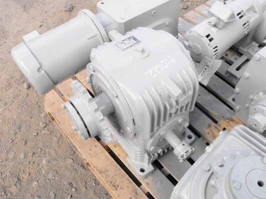 Cone Drive Worn Gear Reducer 4.75HP, 50:1 Ratio