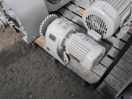 SKK In-Line Gearmotor, 2HP, 59 RPM