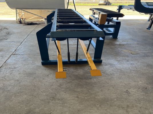 BAKER Model 3640E Blue Streak Electric Sawmill